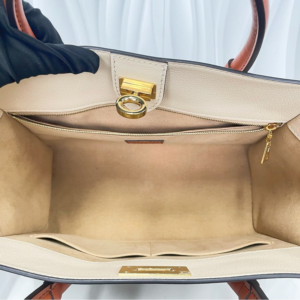 Louis Vuitton Onthego MM Tri-Color Leather Tote Bag - Picture 6 of 12